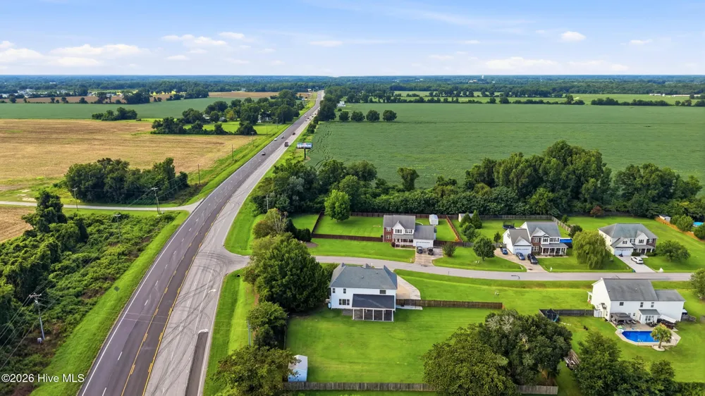 100 Farmington Drive Richlands, NC 28574