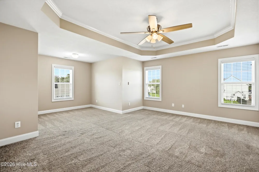 100 Farmington Drive Richlands, NC 28574