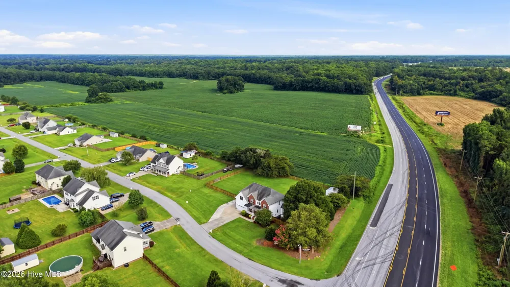 100 Farmington Drive Richlands, NC 28574