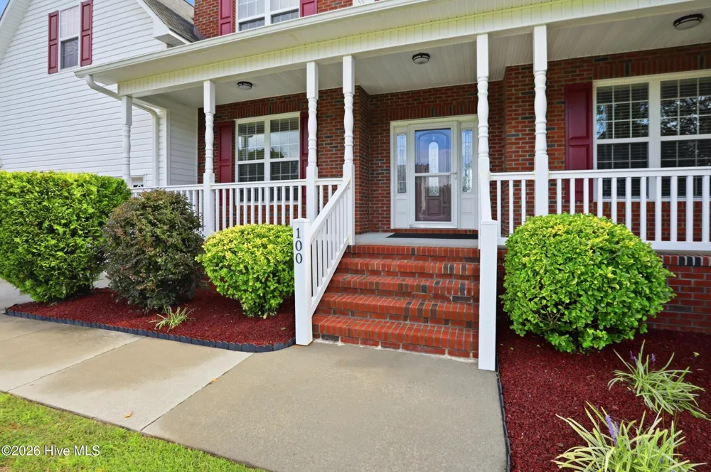 100 Farmington Drive Richlands, NC 28574