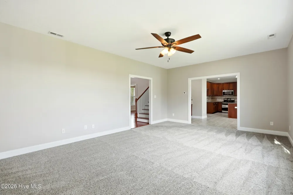100 Farmington Drive Richlands, NC 28574