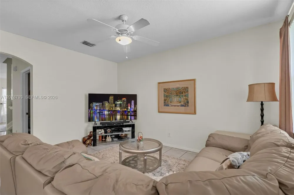 10588 NW 56th Dr Coral Springs, FL 33076