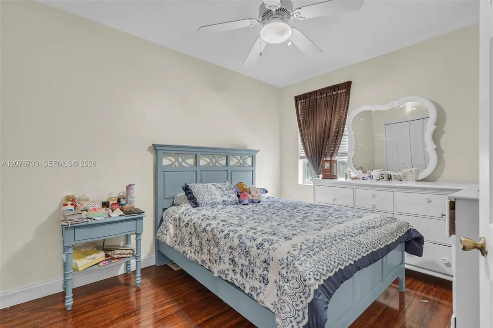 10588 NW 56th Dr Coral Springs, FL 33076