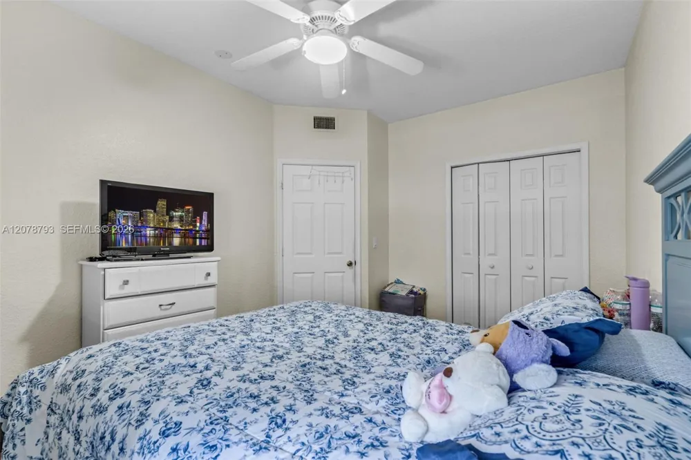 10588 NW 56th Dr Coral Springs, FL 33076