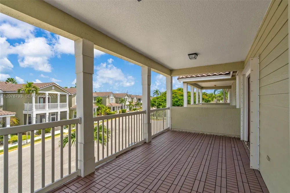 10588 NW 56th Dr Coral Springs, FL 33076