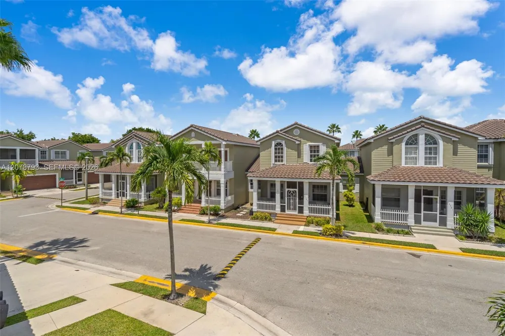 10588 NW 56th Dr Coral Springs, FL 33076