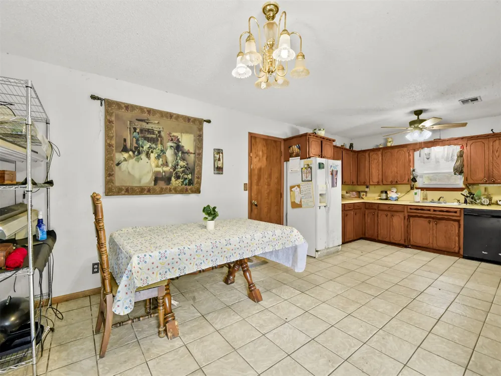 231 Serpentine Street Lone Grove, OK 73443