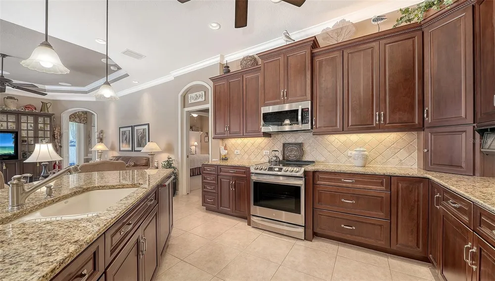 1039 GROUSE WAY Venice, FL 34285