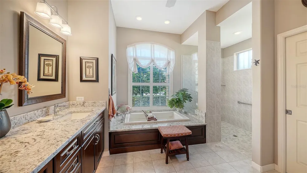 1039 GROUSE WAY Venice, FL 34285