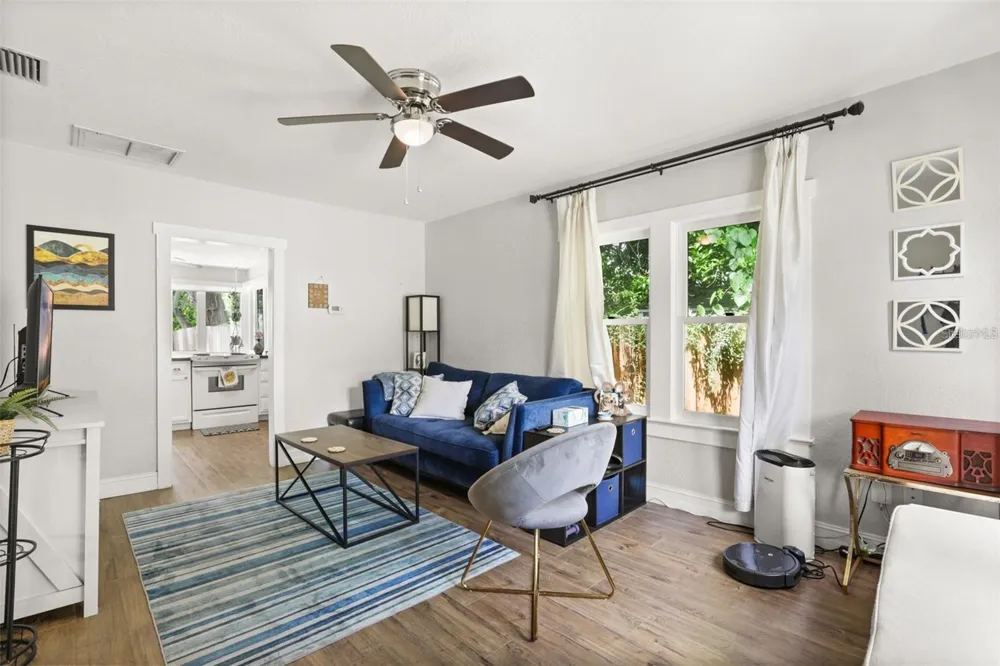 1214 E HARDING STREET Orlando, FL 32806