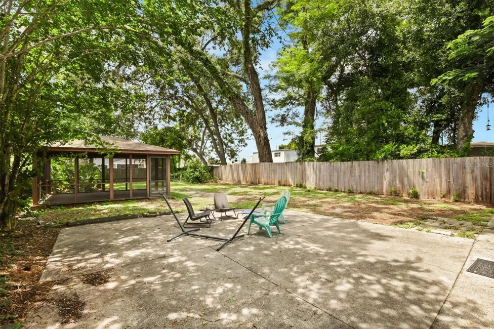 1214 E HARDING STREET Orlando, FL 32806