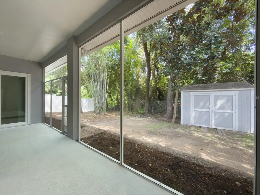 220 TAYLOR BAY LANE Brandon, FL 33510