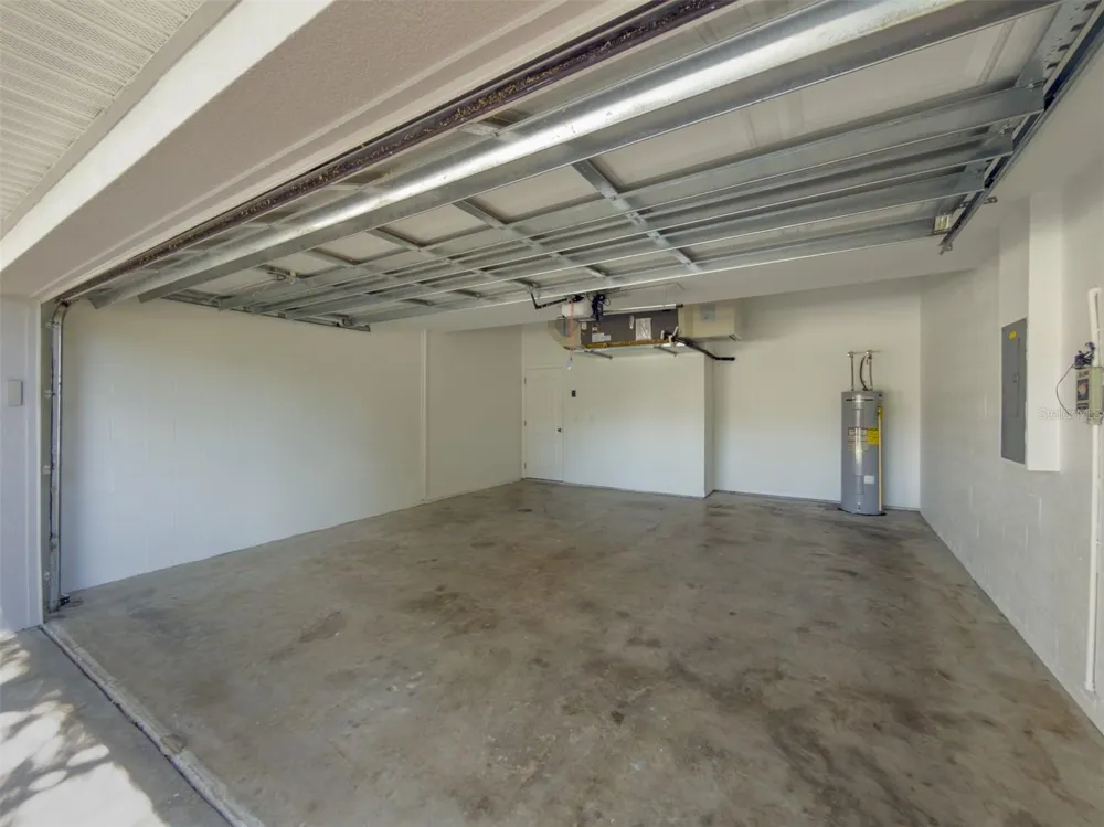 220 TAYLOR BAY LANE Brandon, FL 33510