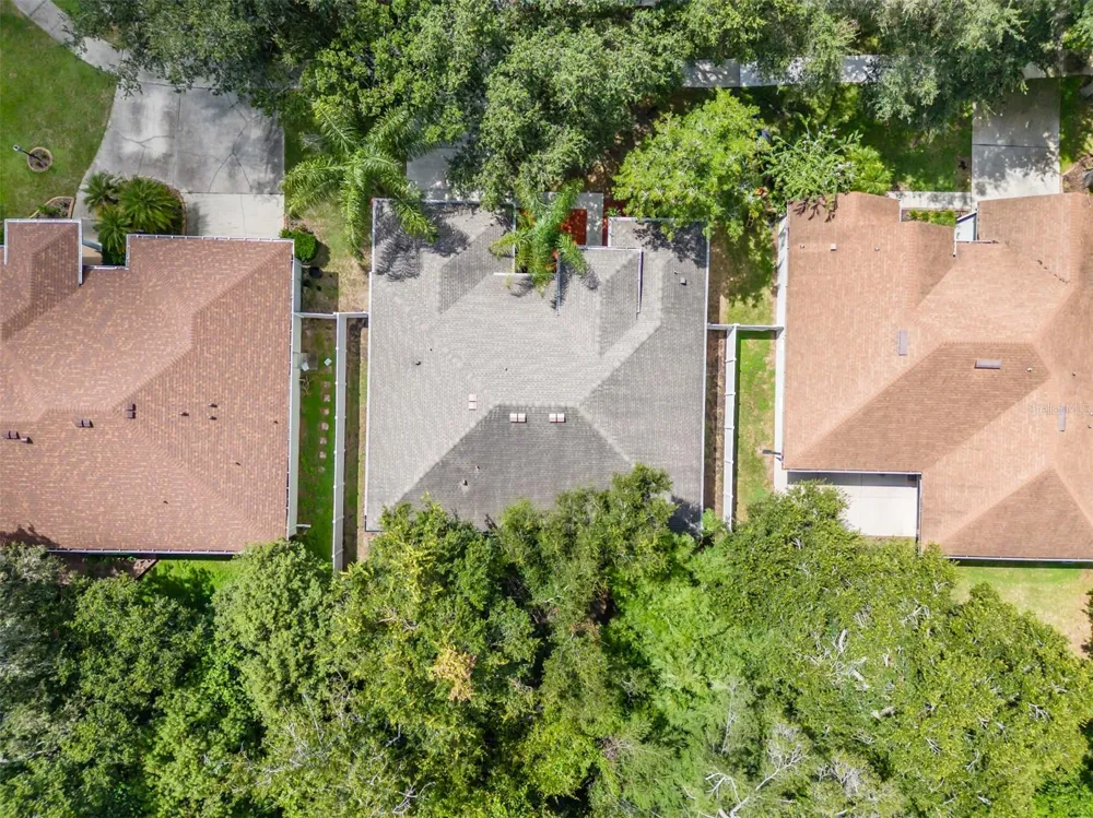 220 TAYLOR BAY LANE Brandon, FL 33510