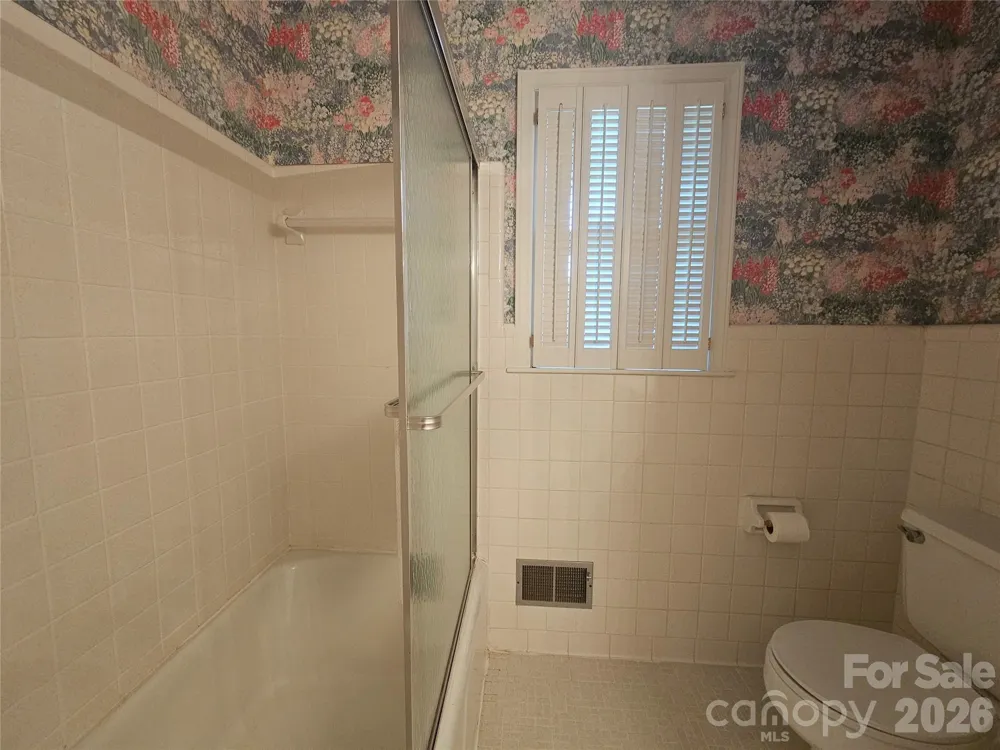 524 Country Club Circle Shelby, NC 28150