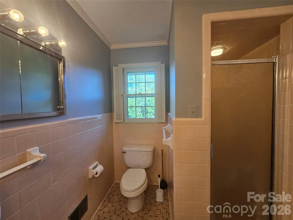 524 Country Club Circle Shelby, NC 28150
