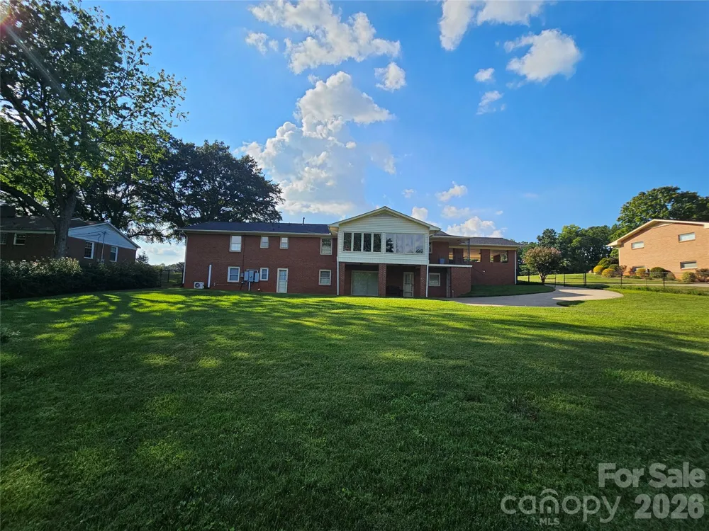 524 Country Club Circle Shelby, NC 28150