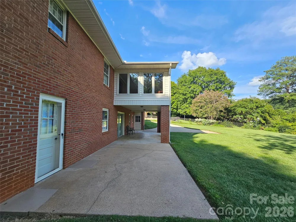 524 Country Club Circle Shelby, NC 28150