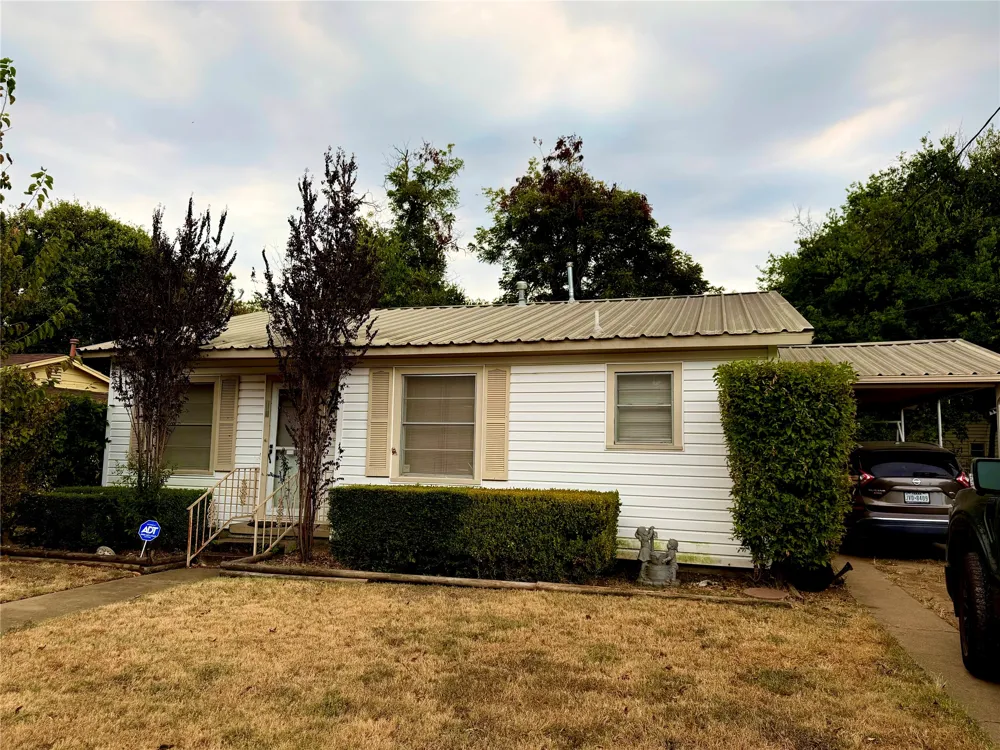 113 Moon Street Cleburne, TX 76033