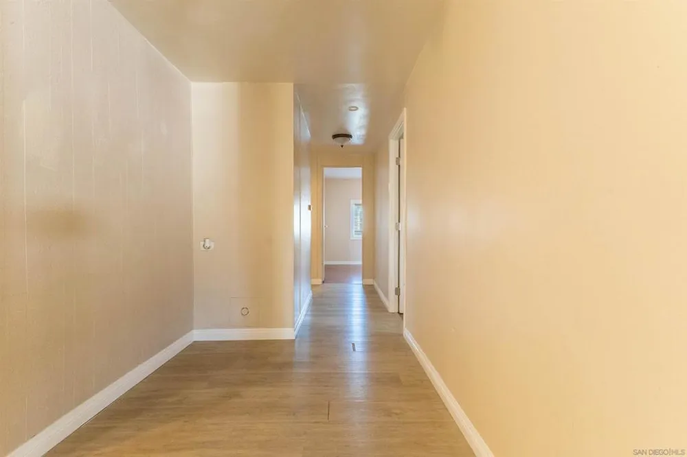4660 N. River Road #80 Oceanside, CA 92057