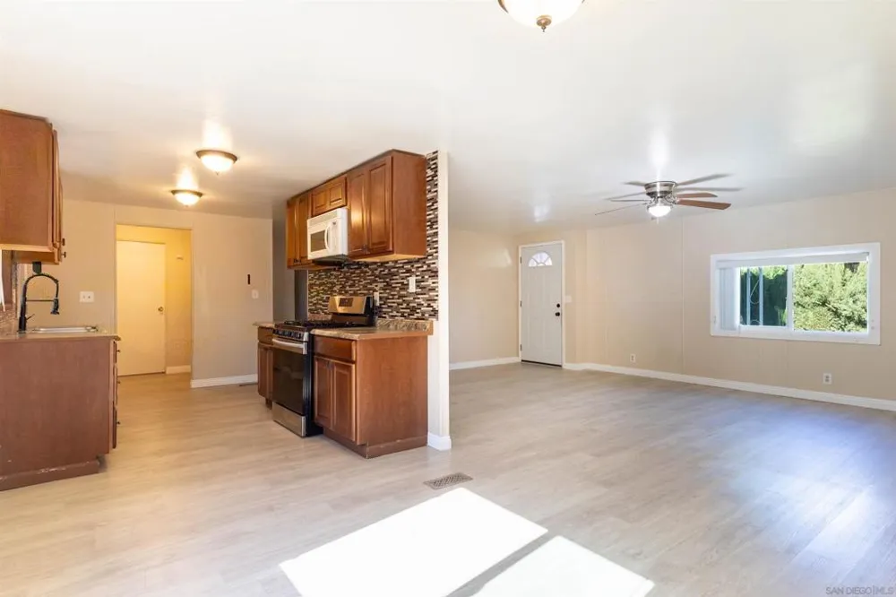 4660 N. River Road #80 Oceanside, CA 92057