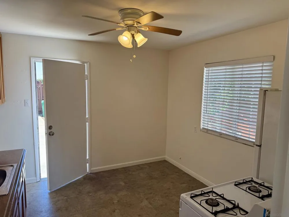 3521 Clairemont Mesa Blvd San Diego, CA 92117