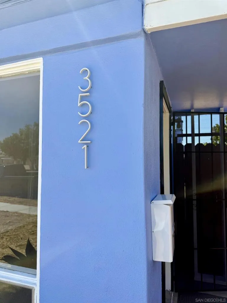 3521 Clairemont Mesa Blvd San Diego, CA 92117
