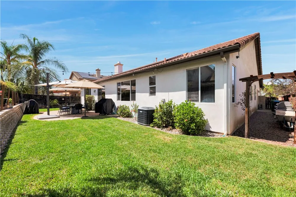 26673 Fork Sun City, CA 92586