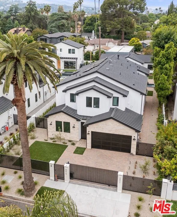 4475 Mammoth Avenue Sherman Oaks, CA 91423