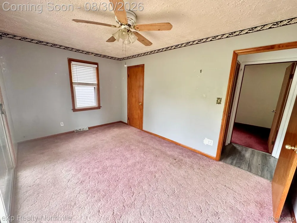 39089 Wade Road Romulus City, MI 48174
