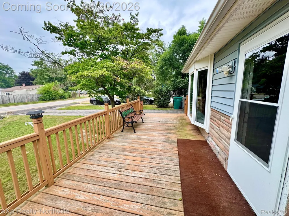39089 Wade Road Romulus City, MI 48174