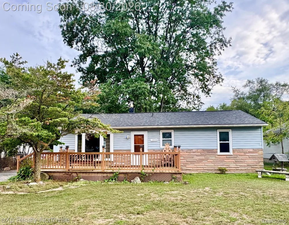 39089 Wade Road Romulus City, MI 48174