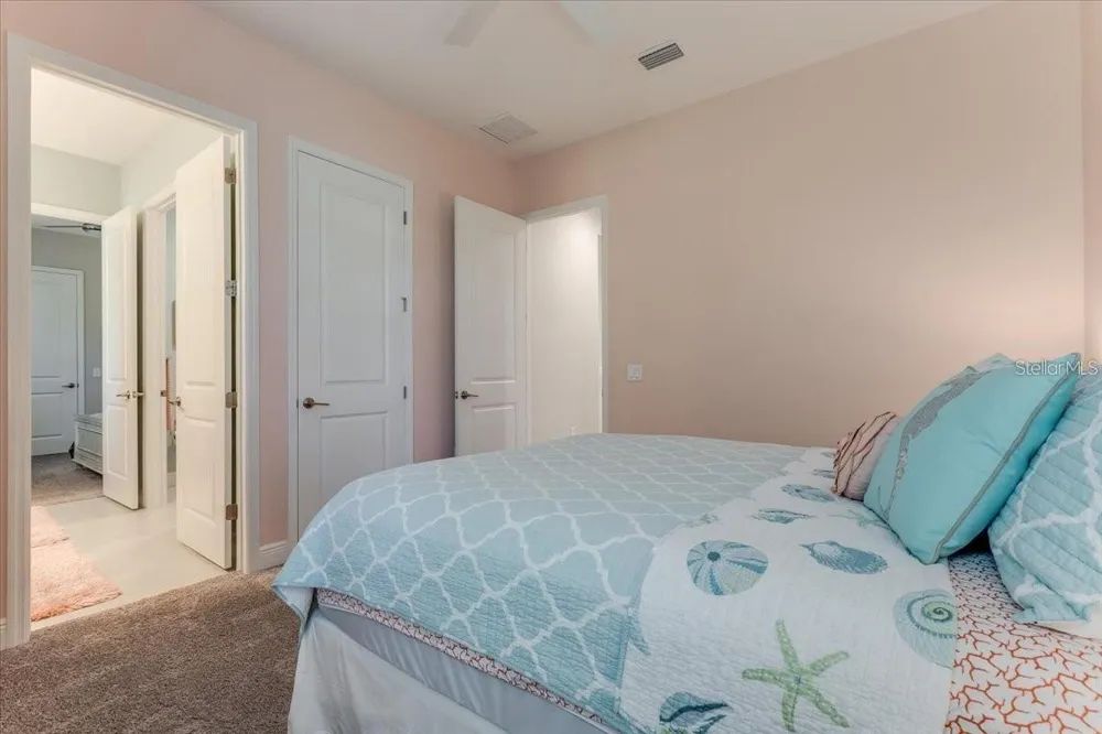 21234 CHATAHOOCHEE AVENUE Venice, FL 34293