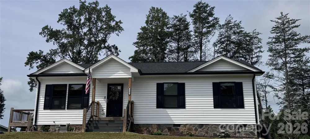 3535 High West Drive Lenoir, NC 28645