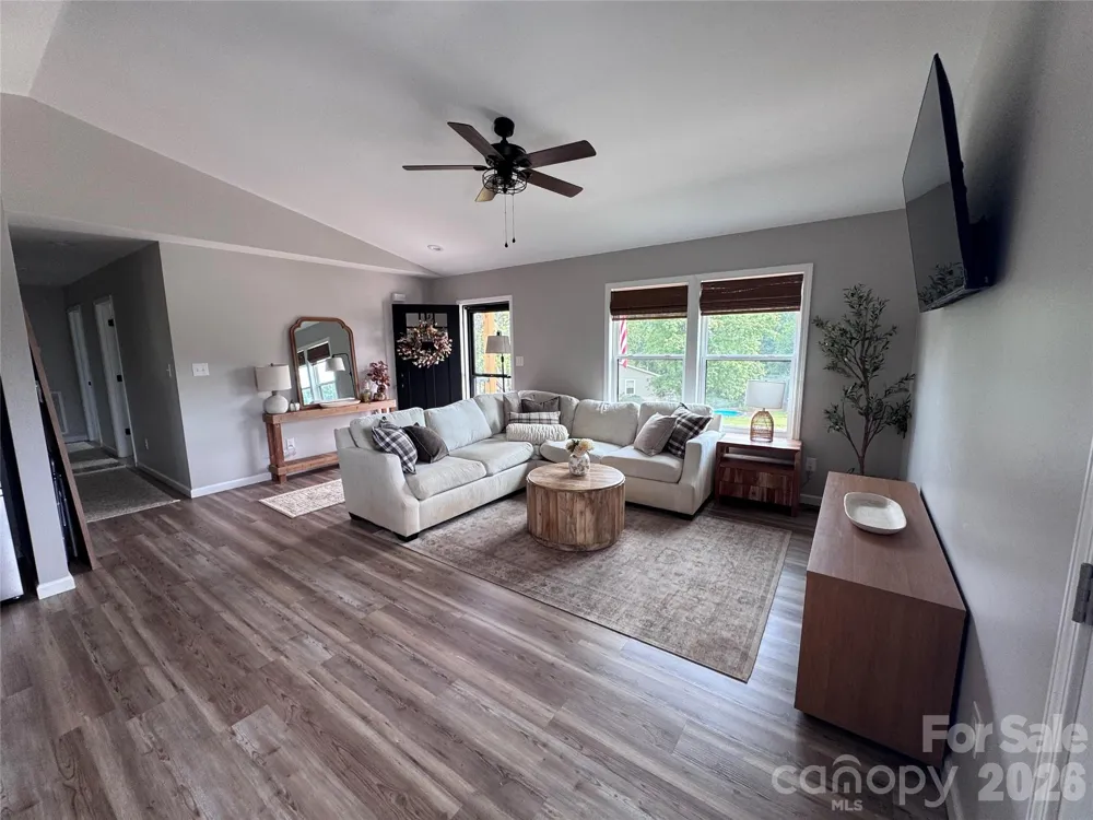 3535 High West Drive Lenoir, NC 28645