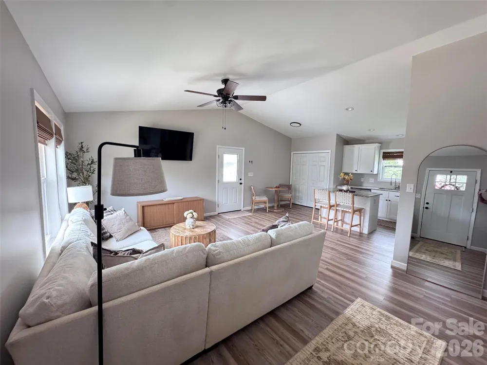 3535 High West Drive Lenoir, NC 28645