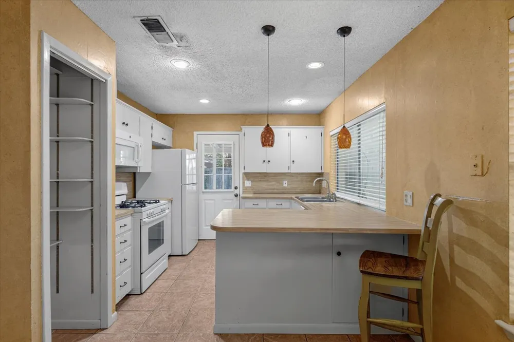 11309 January Drive Austin, TX 78753