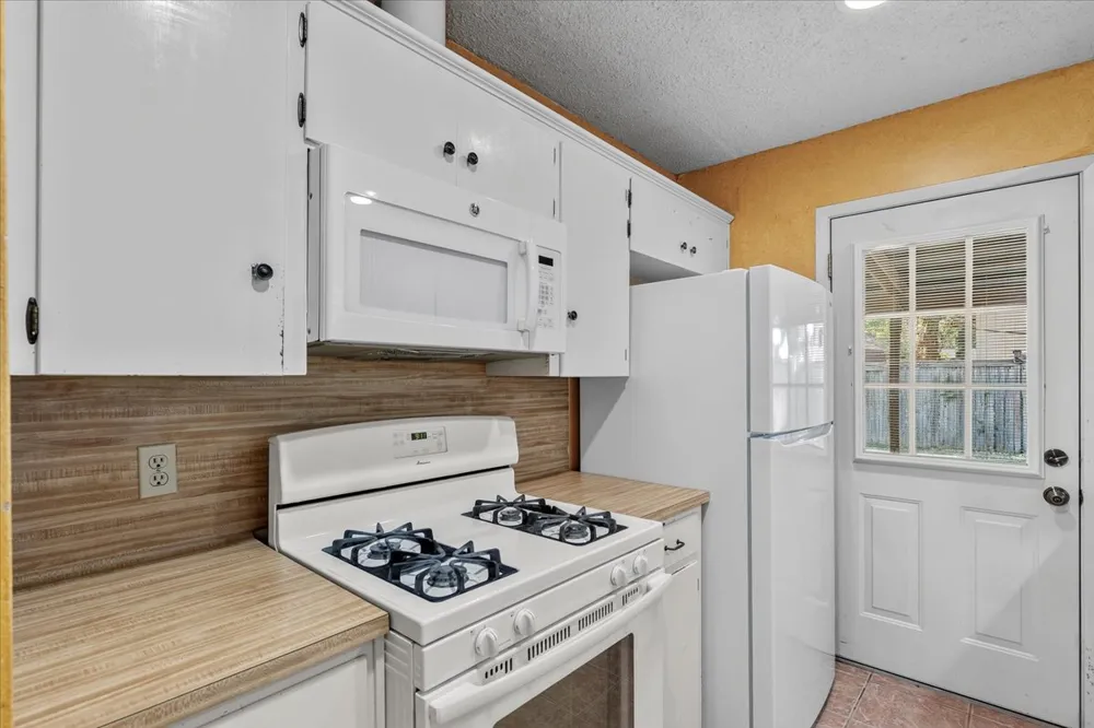 11309 January Drive Austin, TX 78753