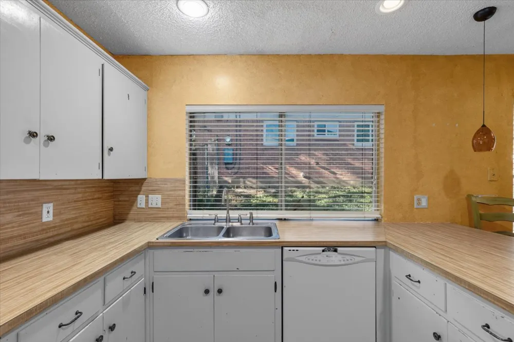 11309 January Drive Austin, TX 78753