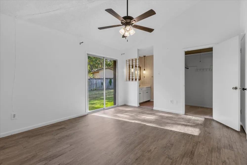 11309 January Drive Austin, TX 78753