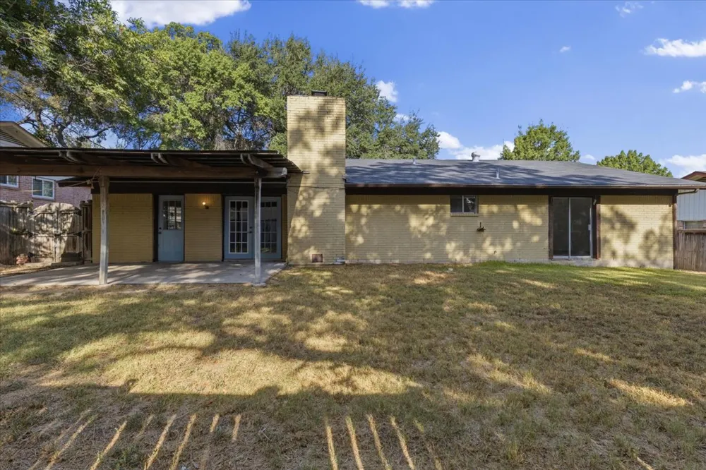 11309 January Drive Austin, TX 78753