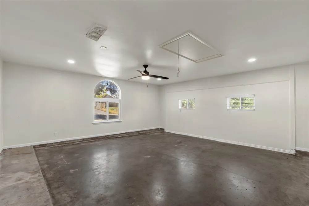 11309 January Drive Austin, TX 78753