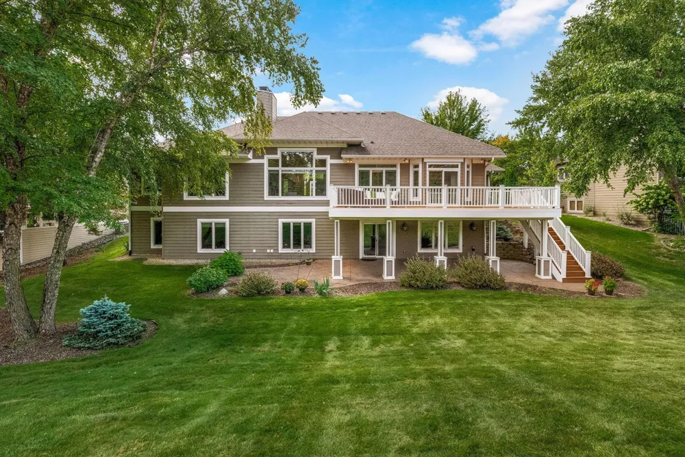 7021 Howard Lane Eden Prairie, MN 55346
