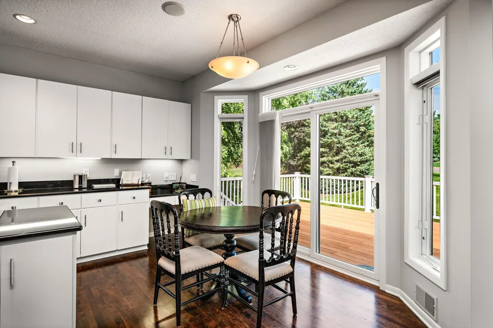 7021 Howard Lane Eden Prairie, MN 55346