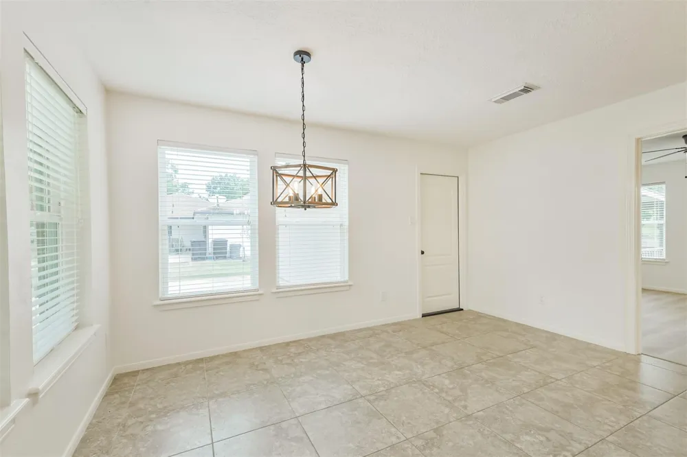 28814 Champion Oaks Drive Magnolia, TX 77354