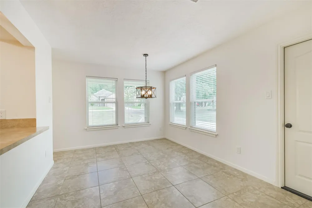 28814 Champion Oaks Drive Magnolia, TX 77354