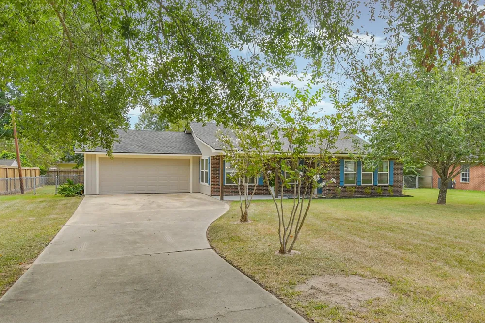 28814 Champion Oaks Drive Magnolia, TX 77354