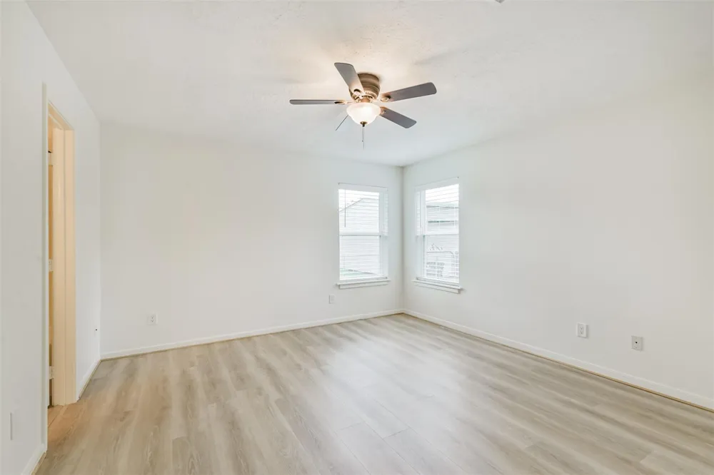28814 Champion Oaks Drive Magnolia, TX 77354