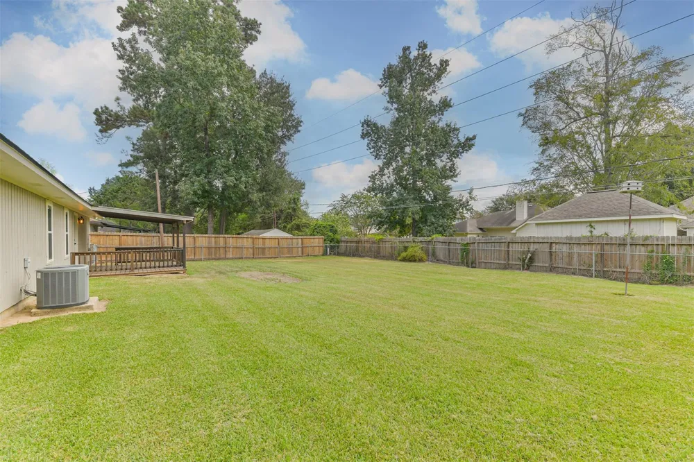 28814 Champion Oaks Drive Magnolia, TX 77354