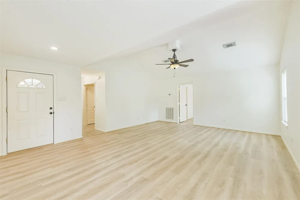 28814 Champion Oaks Drive Magnolia, TX 77354